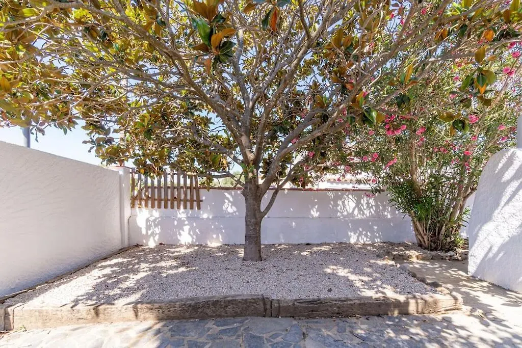 Vakantiehuis Mbii- Paradise Emporda With Heated Little Swiming-Pool-Very Quite Place Villa Roses
