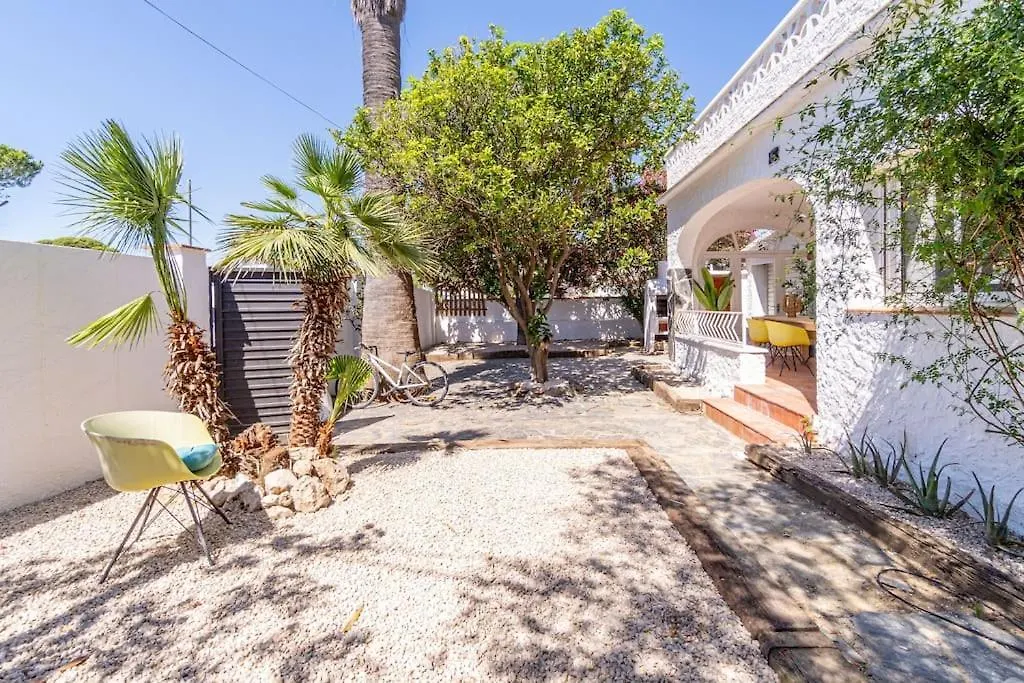 Vakantiehuis Mbii- Paradise Emporda With Heated Little Swiming-Pool-Very Quite Place Villa Roses