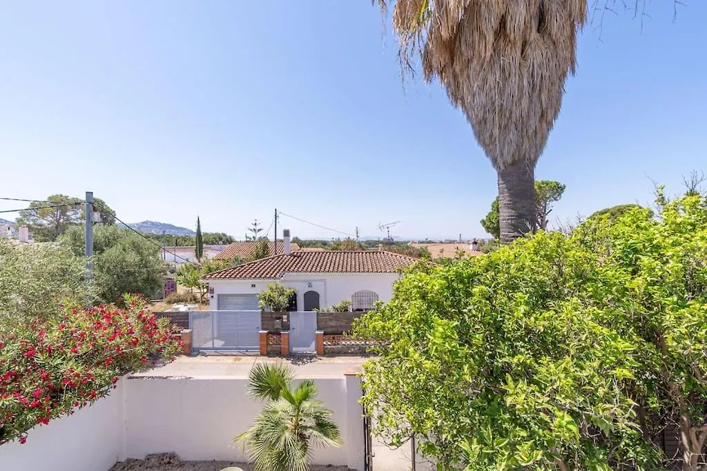 Mbii- Paradise Emporda With Heated Little Swiming-Pool-Very Quite Place Villa Roses Spanje